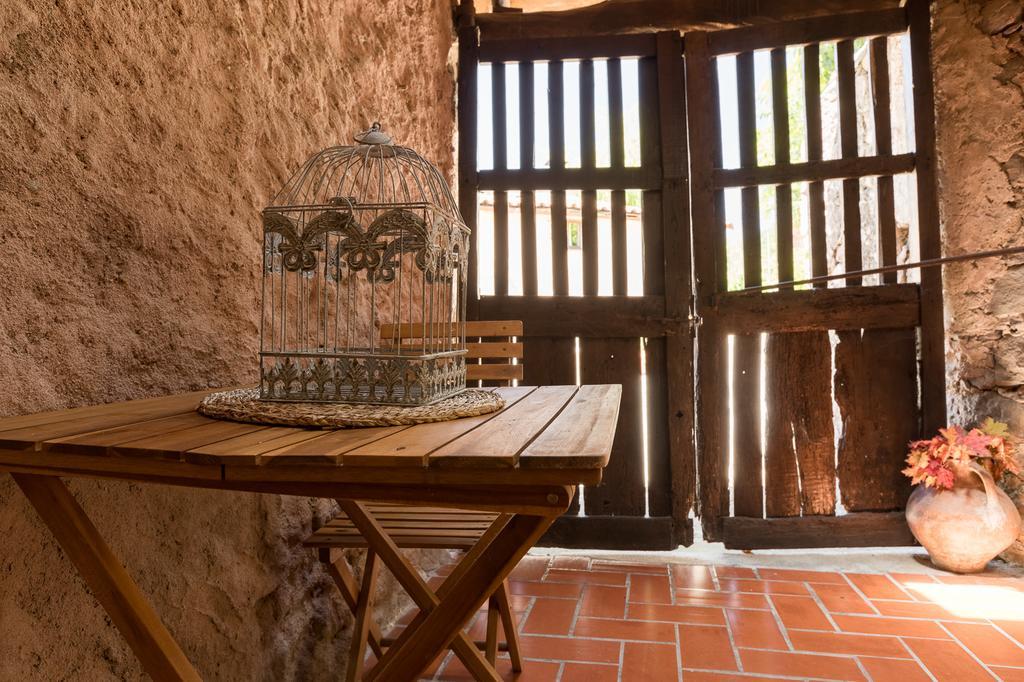 Can Sola La Vall De Bianya Sant Pere Despuig Exterior photo